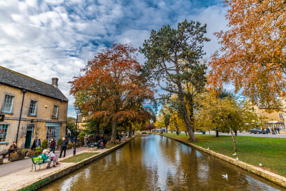 Bourton on the water, cotswolds